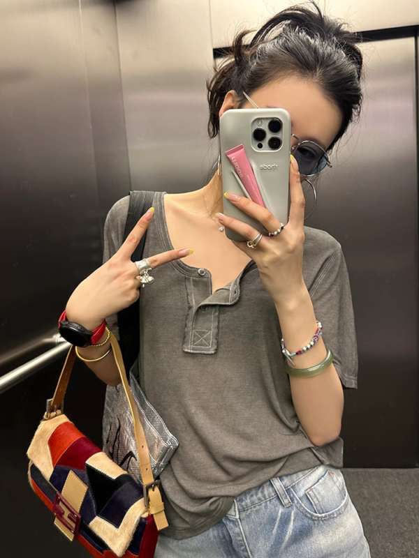 顯瘦寬鬆正肩上衣體卹