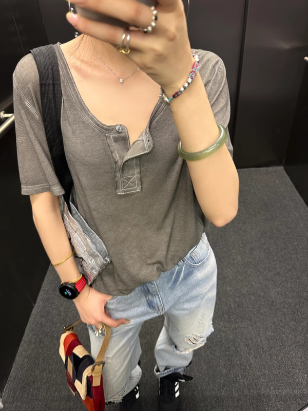 顯瘦寬鬆正肩上衣體卹