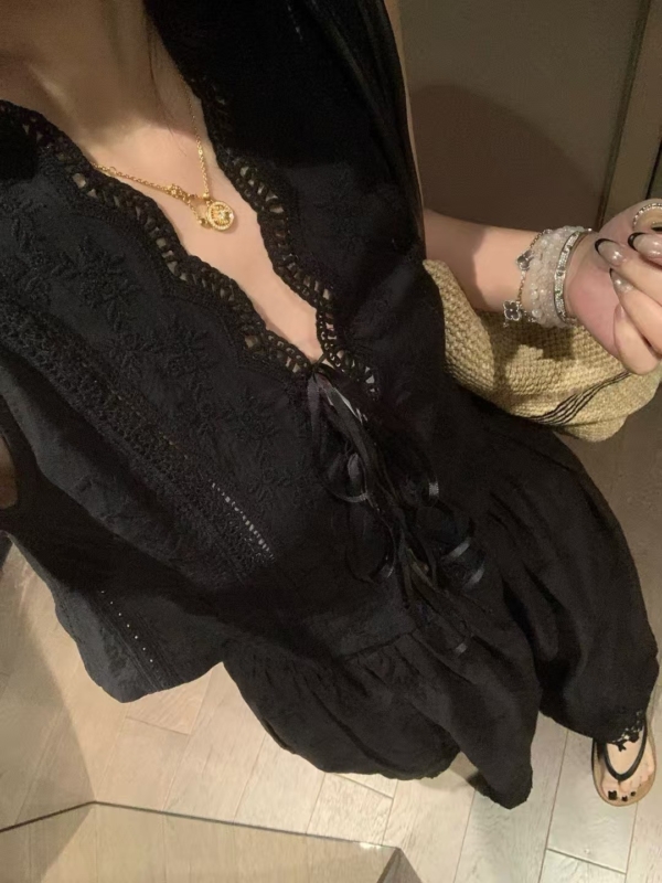 全棉綁帶刺繡無袖背心