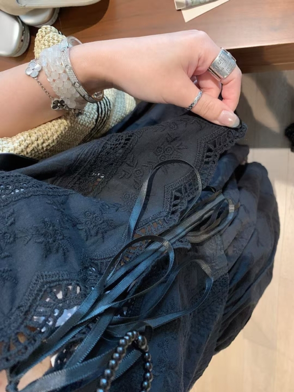 全棉綁帶刺繡無袖背心