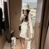 萊賽爾露背長袖短裙套裝