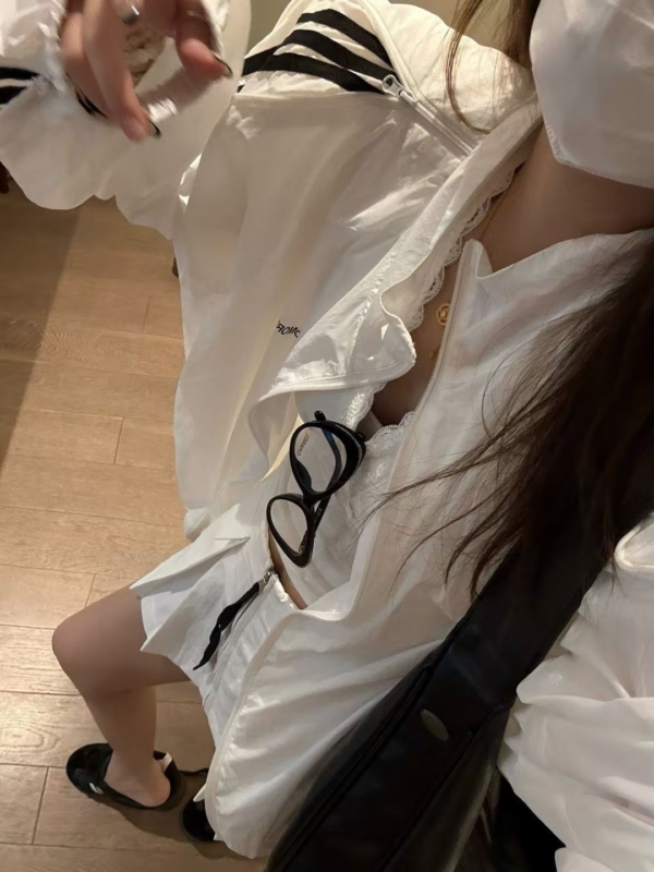 三槓衝鋒衣防曬雙拉鏈冰感薄外套