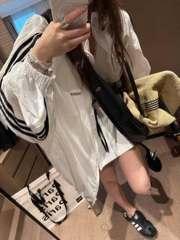三槓衝鋒衣防曬雙拉鏈冰感薄外套