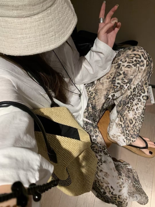 純棉鬆緊腰鬆馳豹紋長褲