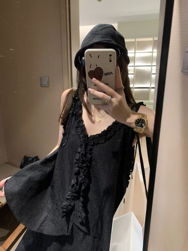 無袖波點花邊吊帶上衣